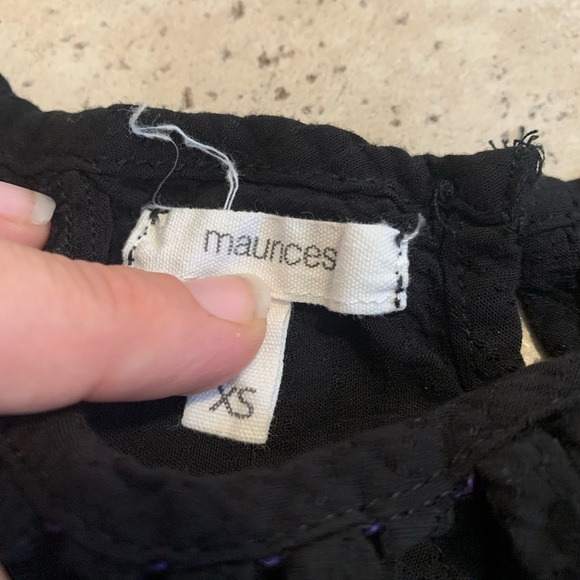 Maurices Black Cut-Out Detail Short Sleeve Top, Size XS - Picture 5 of 7